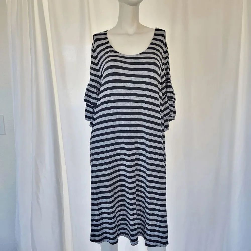 Lane Bryant womens black gray stripped dress tunic bell ruffle sleeves stretch